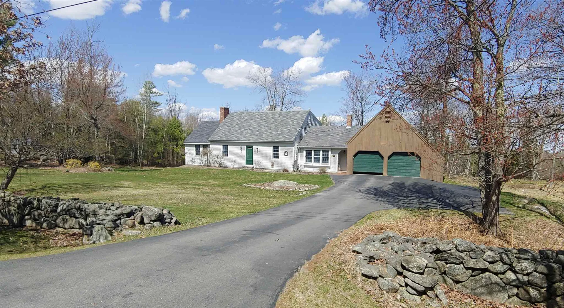 195 Tracy Road New London NH 03257