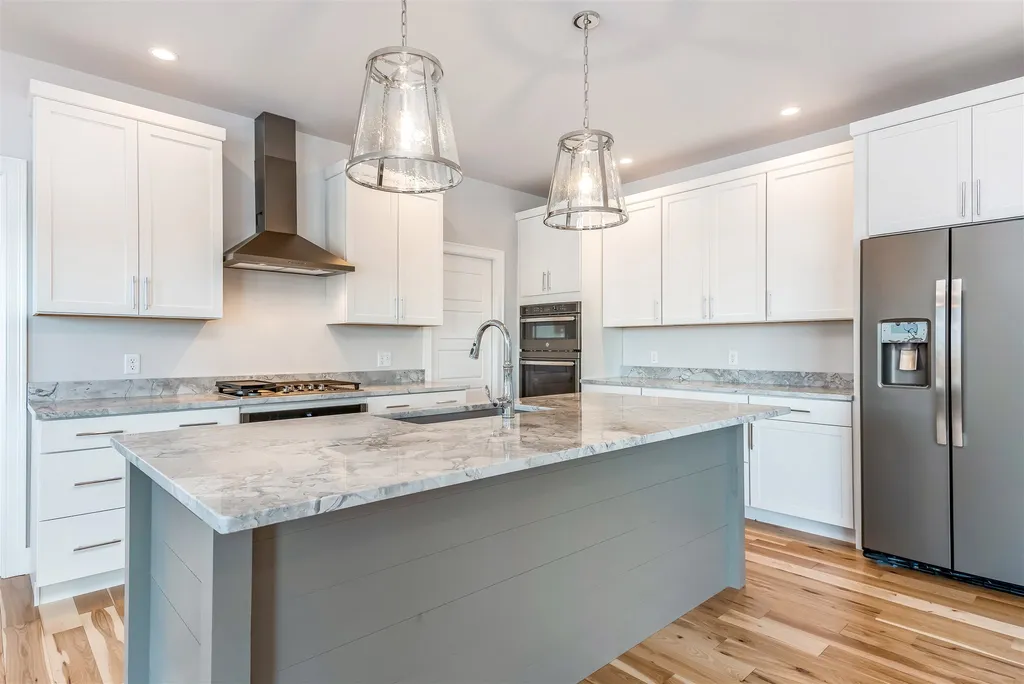 11 Luke Lane Shelburne VT 05482