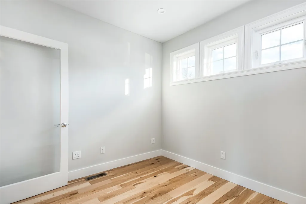 11 Luke Lane Shelburne VT 05482