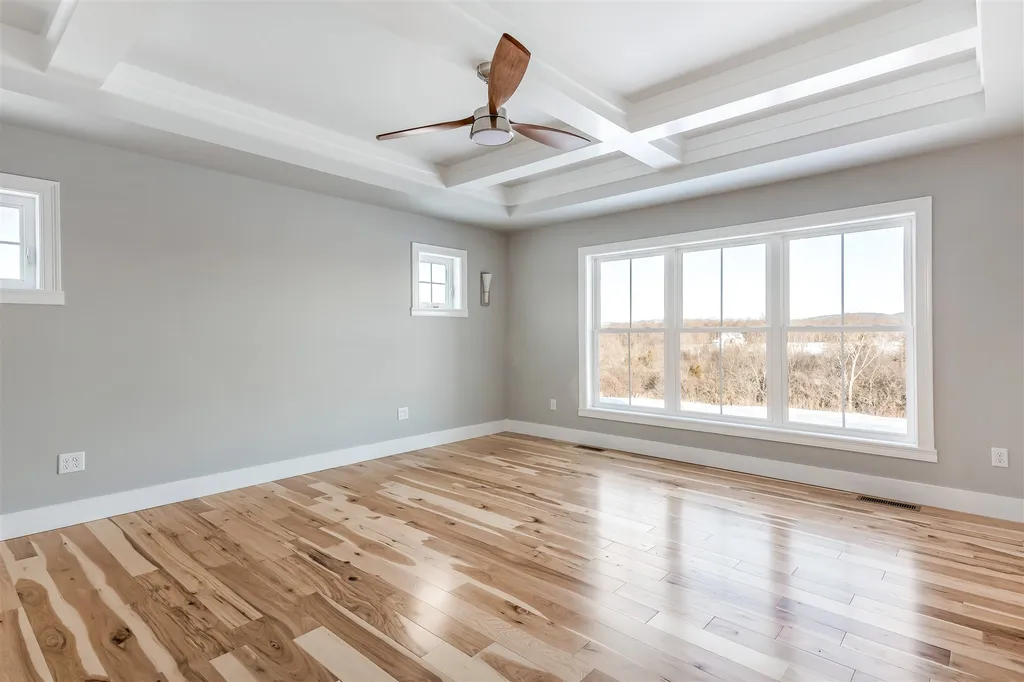 11 Luke Lane Shelburne VT 05482