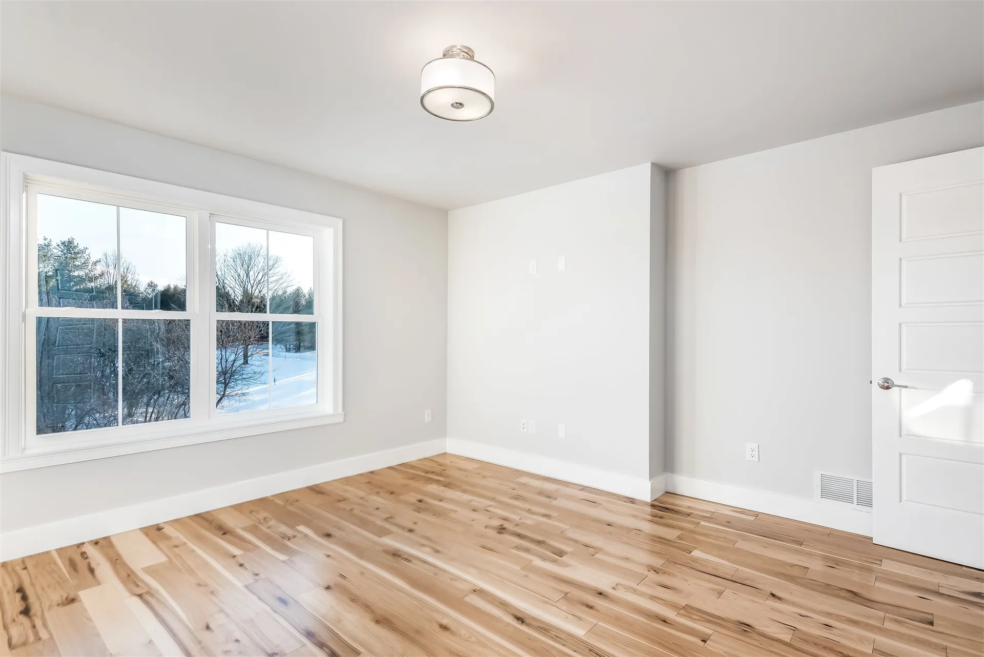 11 Luke Lane Shelburne VT 05482