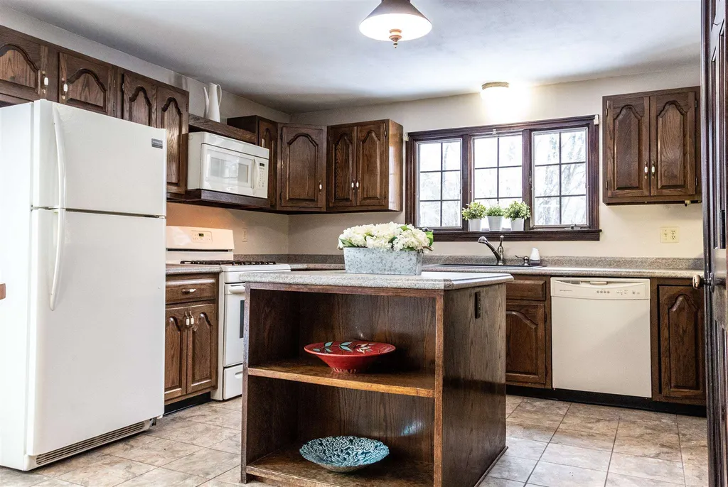 79 Ricky Nelson Road Strafford NH 03884