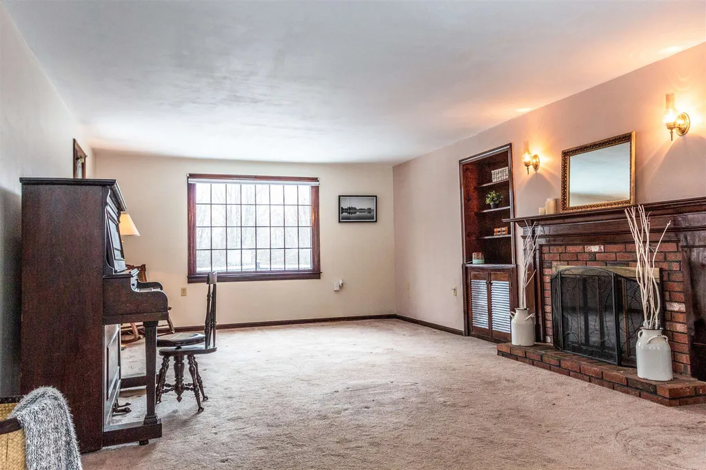 79 Ricky Nelson Road Strafford NH 03884