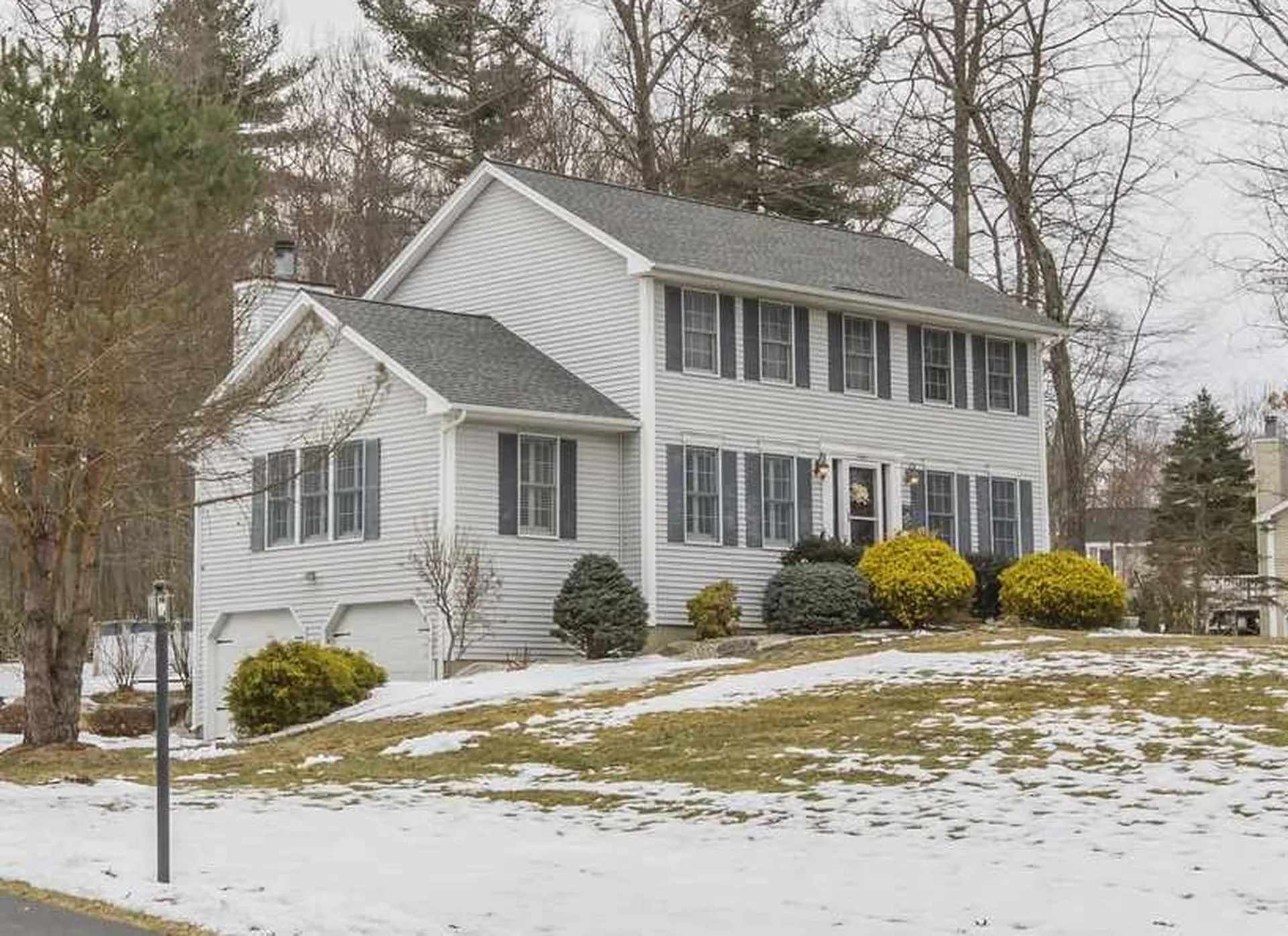 31 Faith Drive Derry NH 03038