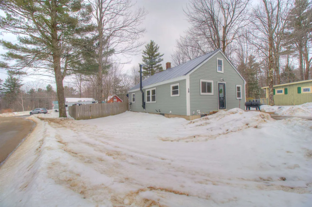 28 Wood Drive Gilmanton NH 03237