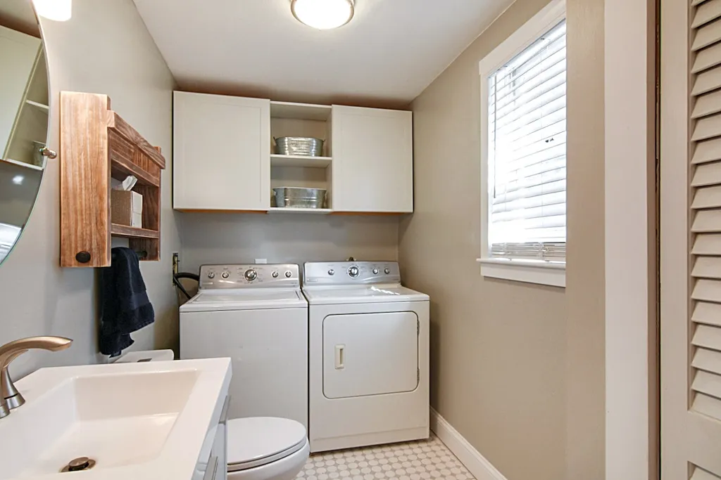 20 Butterfield Lane Stratham NH 03885
