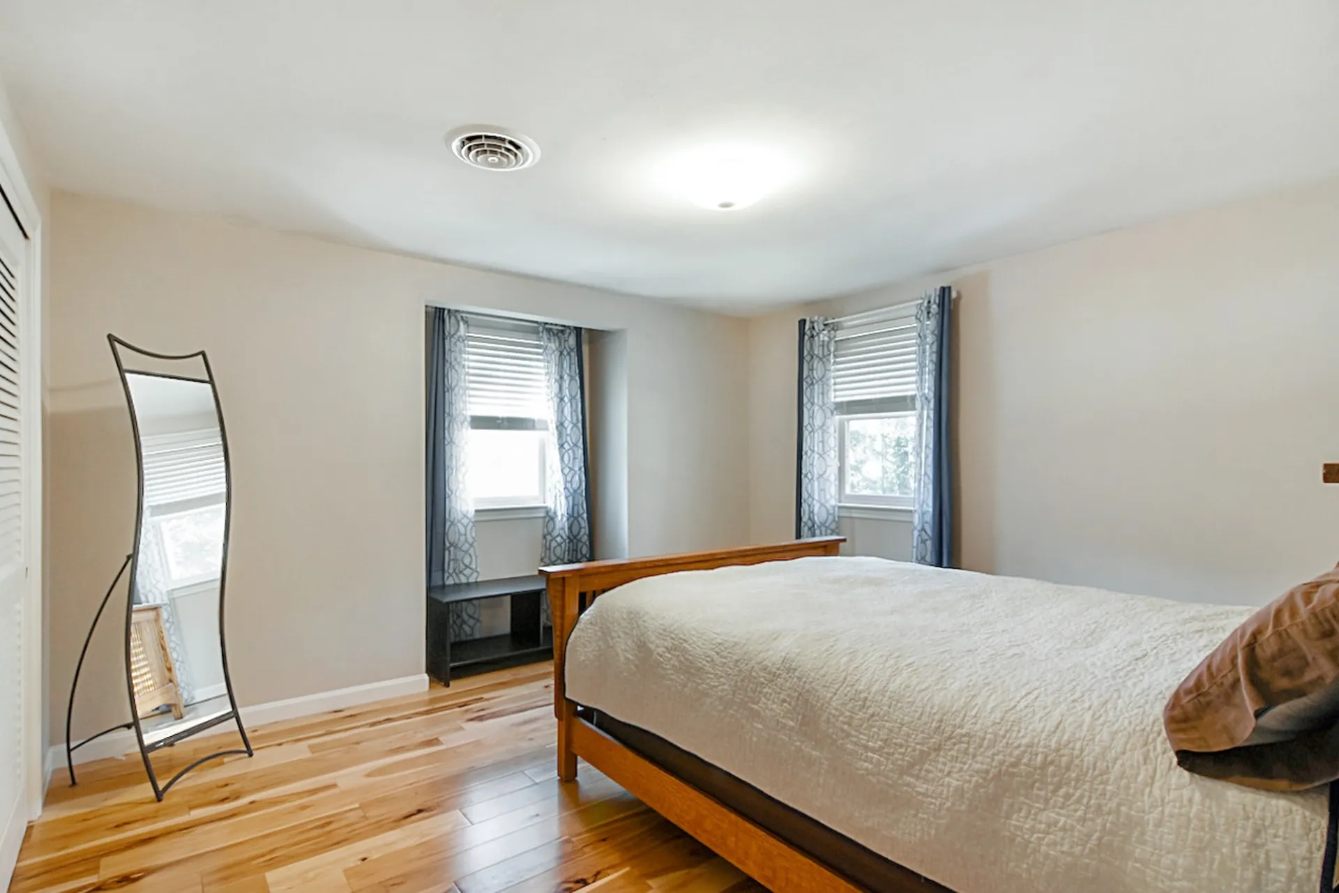 20 Butterfield Lane Stratham NH 03885
