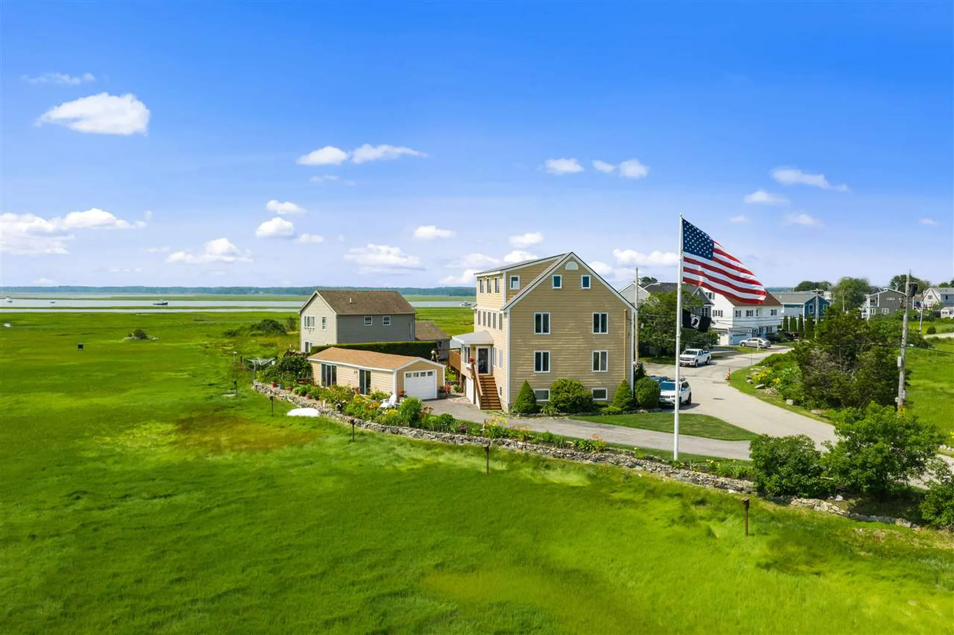 141 Island Path Hampton NH 03842