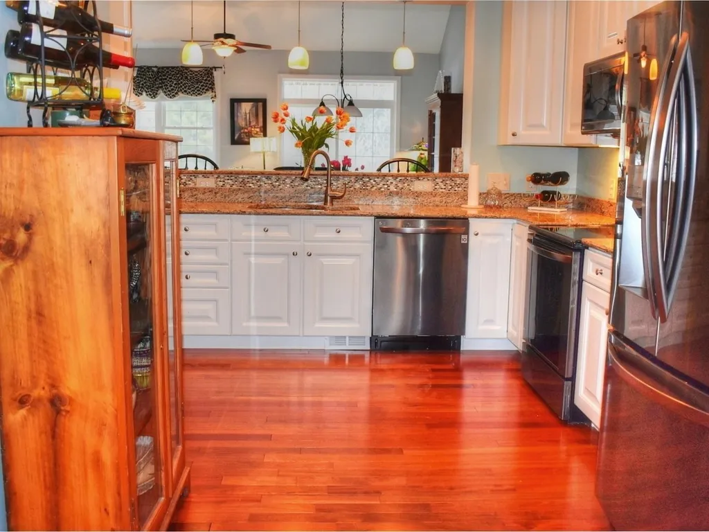 63 Aspen Circle Shelburne VT 05482