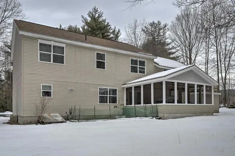 21 Old Richmond Road Swanzey NH 03446