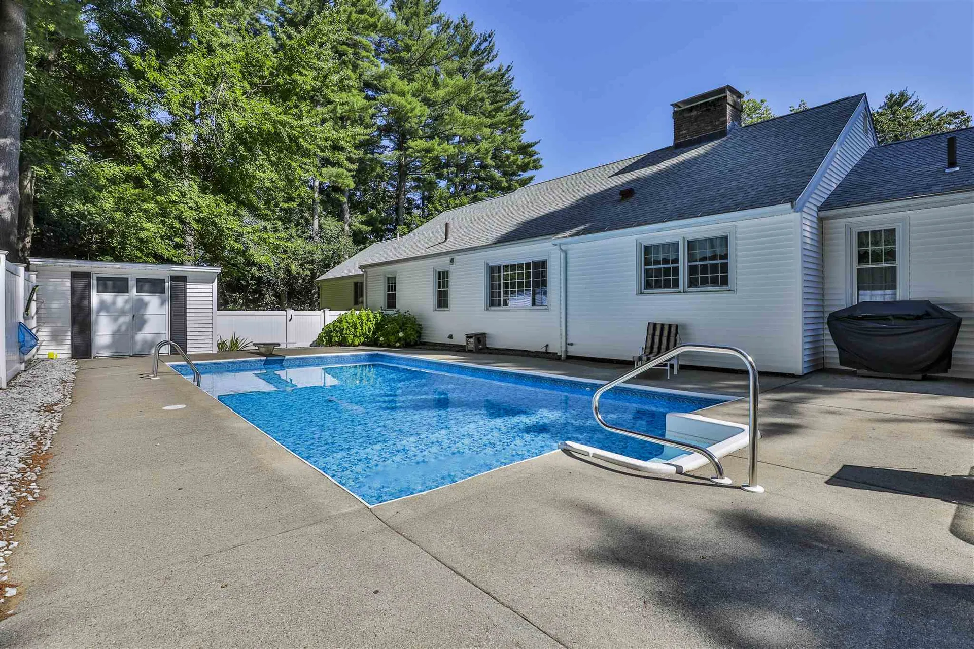 138 Campbell Street Manchester NH 03104