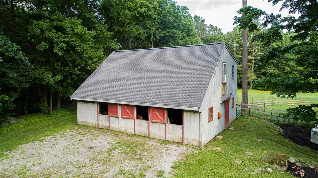 141 Grant Road Newmarket NH 03857