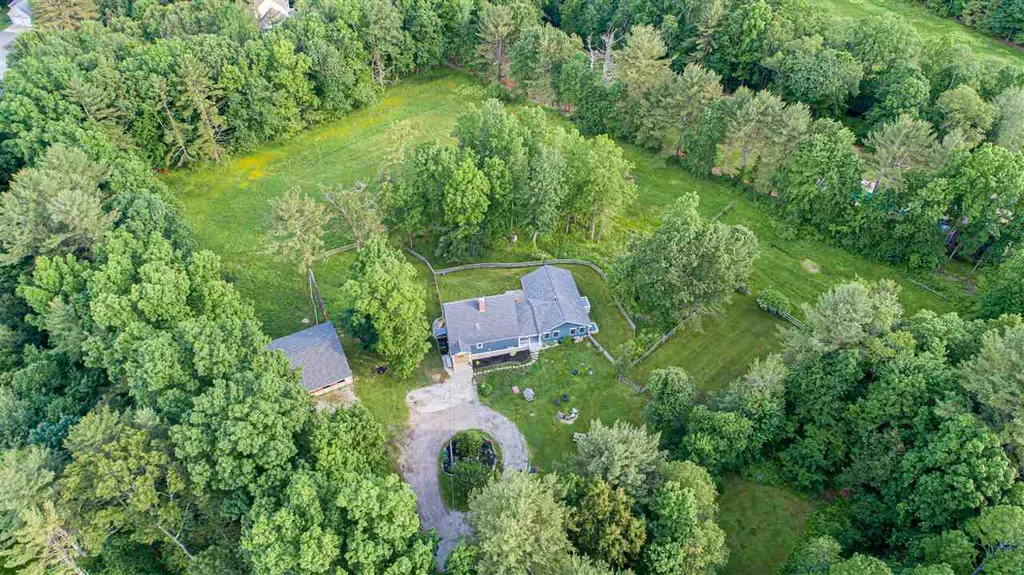 141 Grant Road Newmarket NH 03857