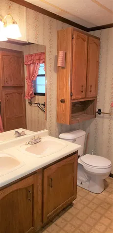 8 Michael Place Claremont NH 03743