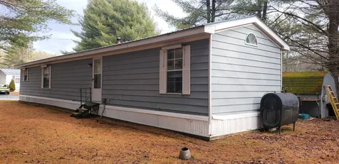 8 Michael Place Claremont NH 03743