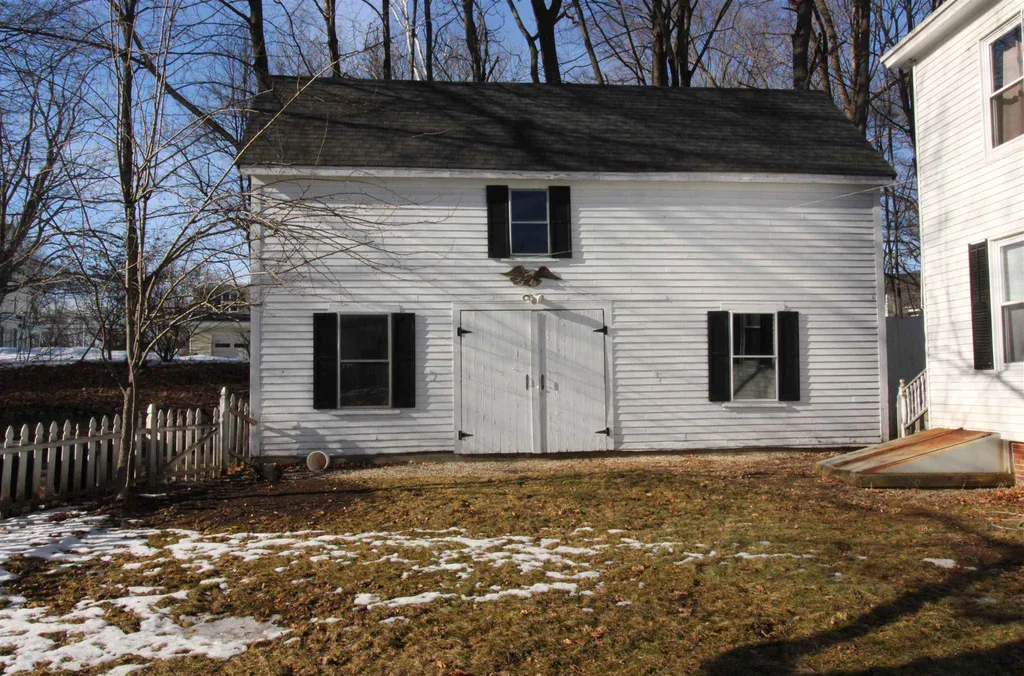 71 South Street Somersworth NH 03878