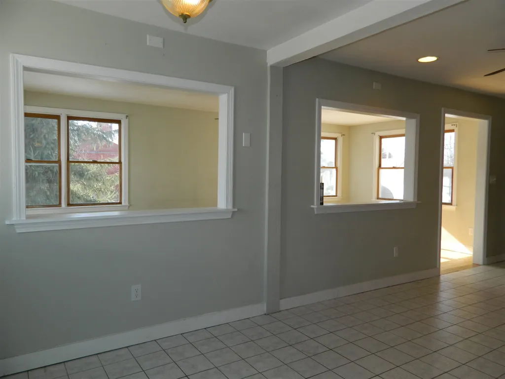 11 Clark Street Franklin NH 03235