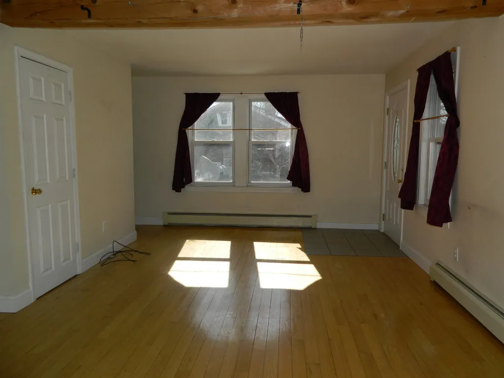 11 Clark Street Franklin NH 03235