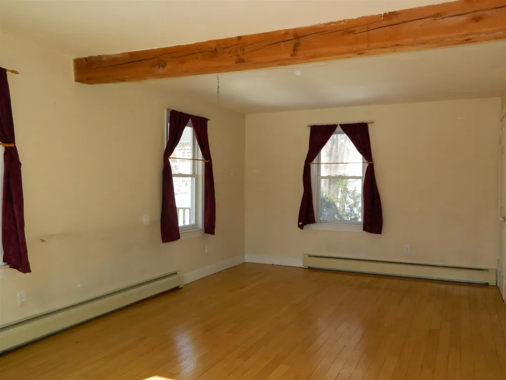 11 Clark Street Franklin NH 03235