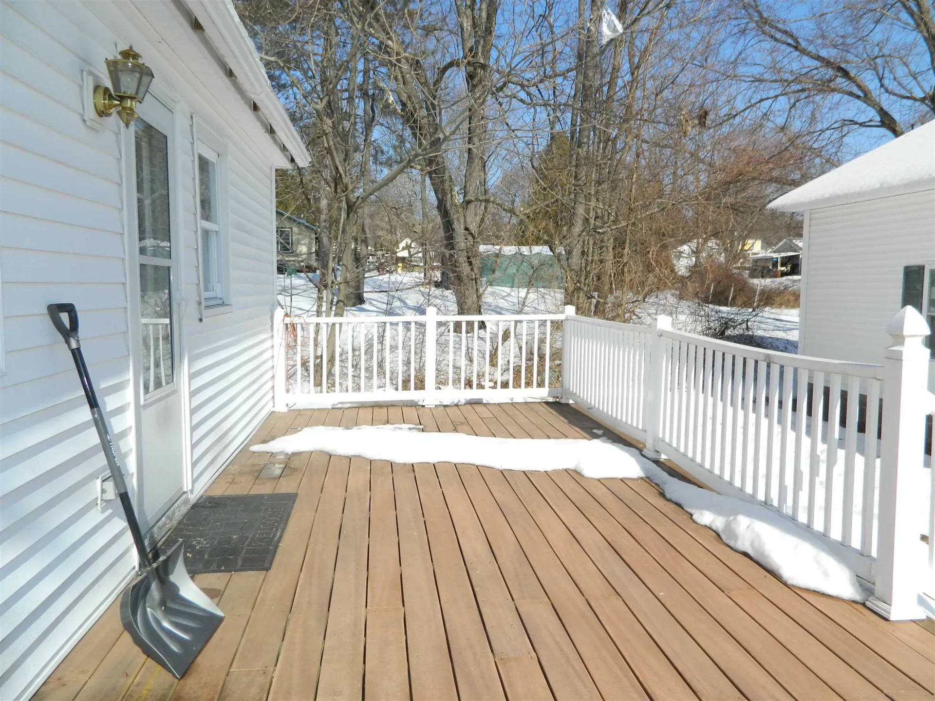 11 Clark Street Franklin NH 03235