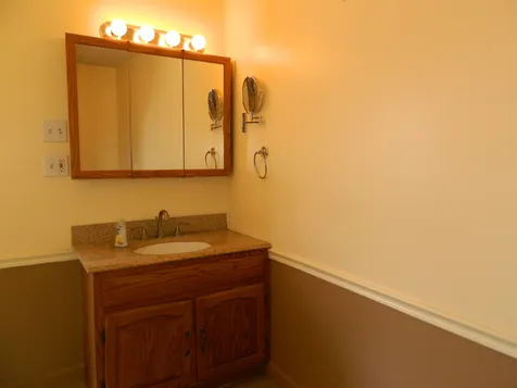 11 Clark Street Franklin NH 03235