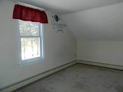 11 Clark Street Franklin NH 03235