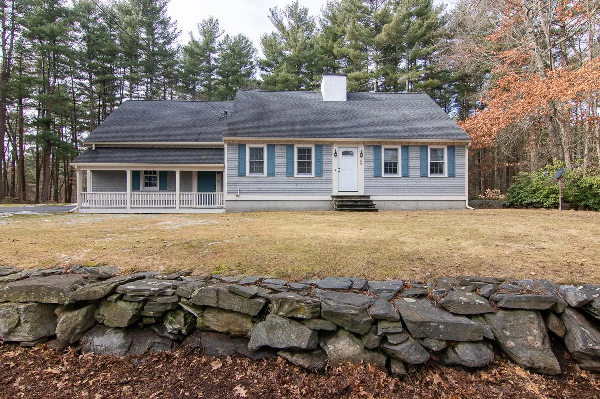 108 Currier Road Pelham NH 03076