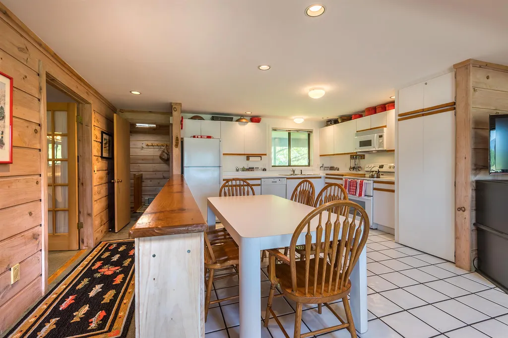 2432 Steeple View Road Manchester VT 05255