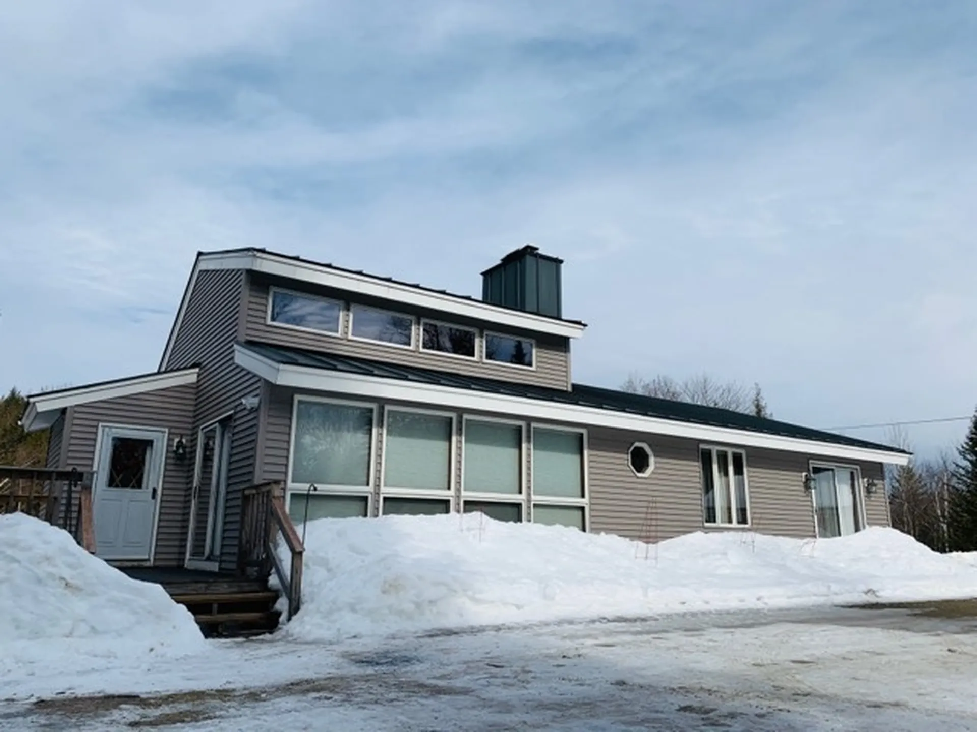 90 Barry Highlands Road Danbury NH 03230