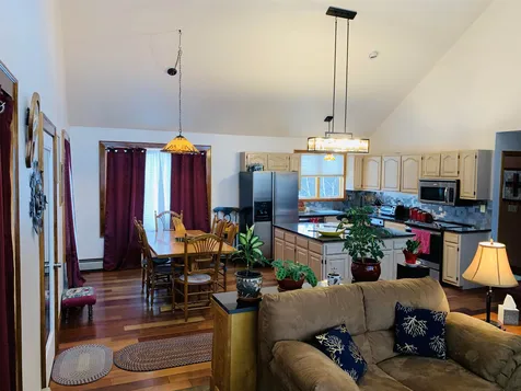 90 Barry Highlands Road Danbury NH 03230