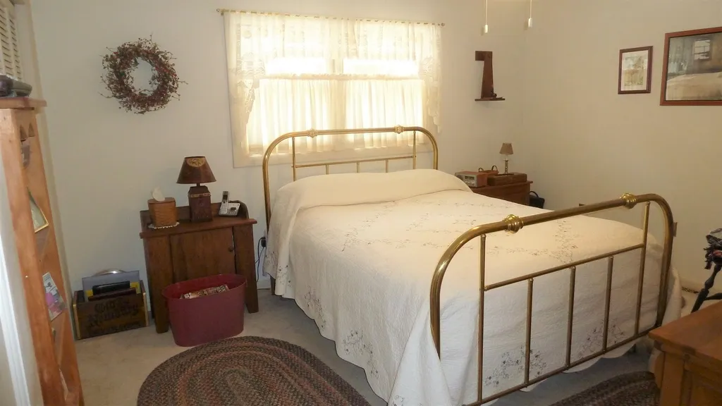 161 Fort Point Road Alton NH 03810