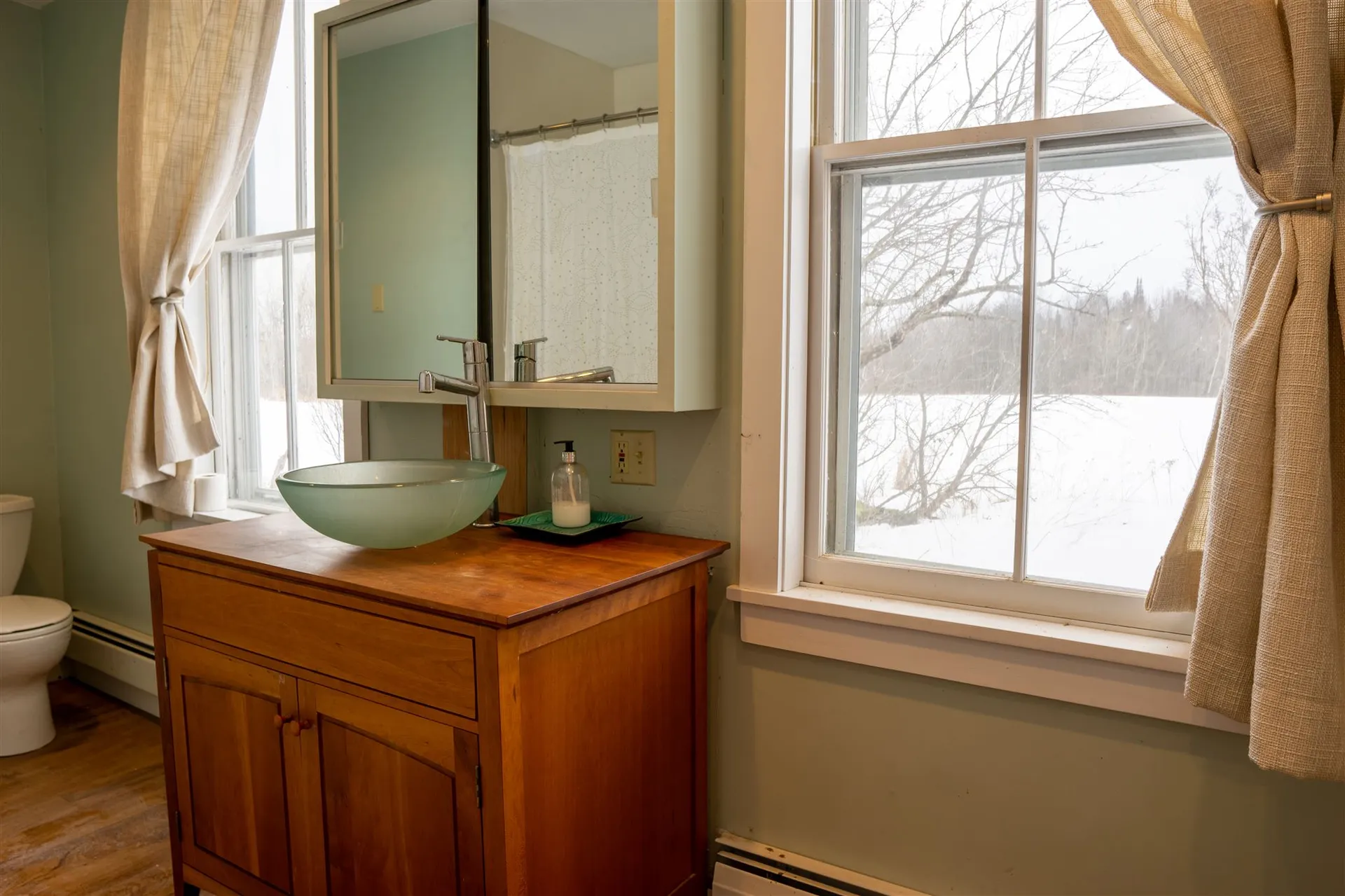 712 & 716 Meadows Road Jefferson NH 03583