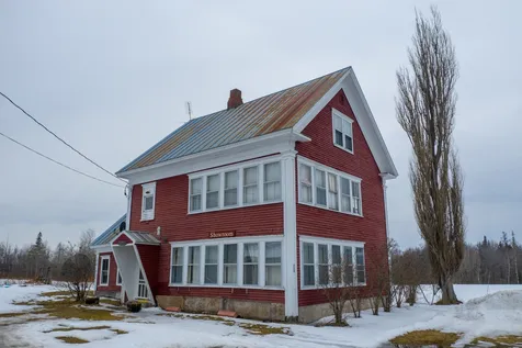 712 & 716 Meadows Road Jefferson NH 03583