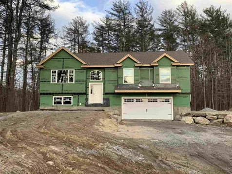 15 Hemlock Springs Road Derry NH 03038