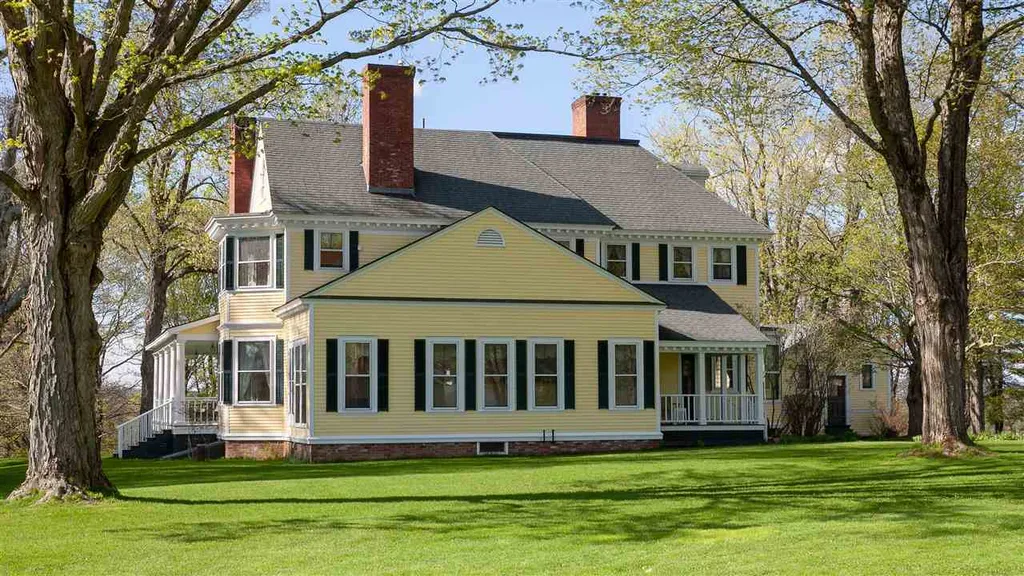 24 Macri Lane Walpole NH 03608