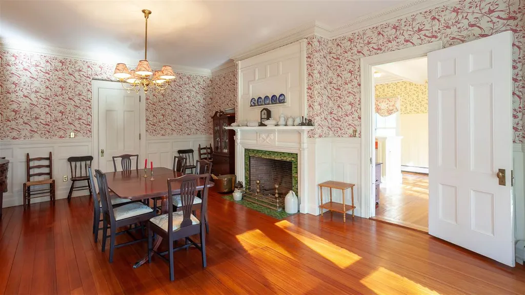 24 Macri Lane Walpole NH 03608