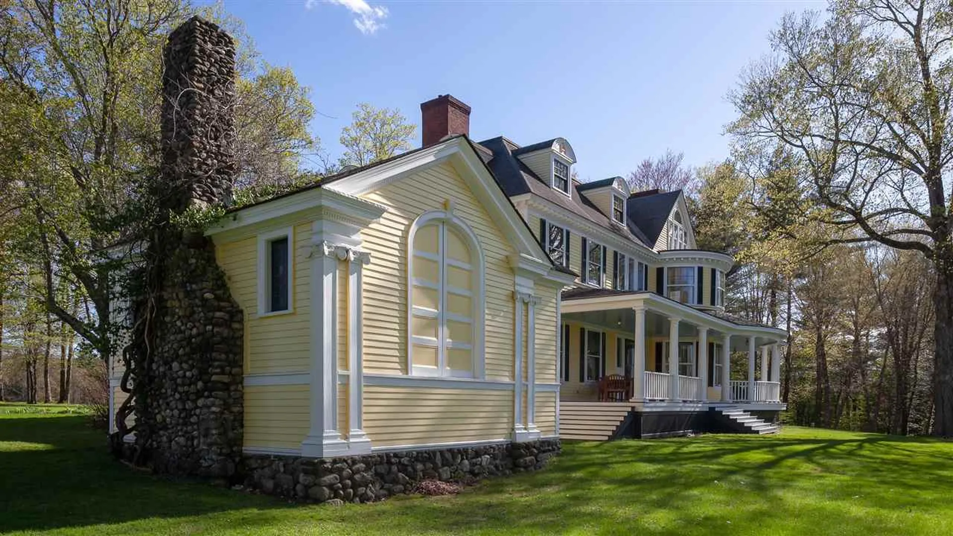 24 Macri Lane Walpole NH 03608