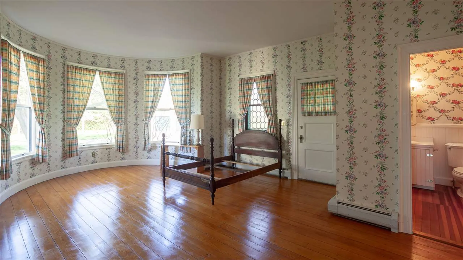 24 Macri Lane Walpole NH 03608