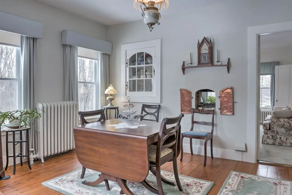 46 Highland Avenue Jaffrey NH 03452