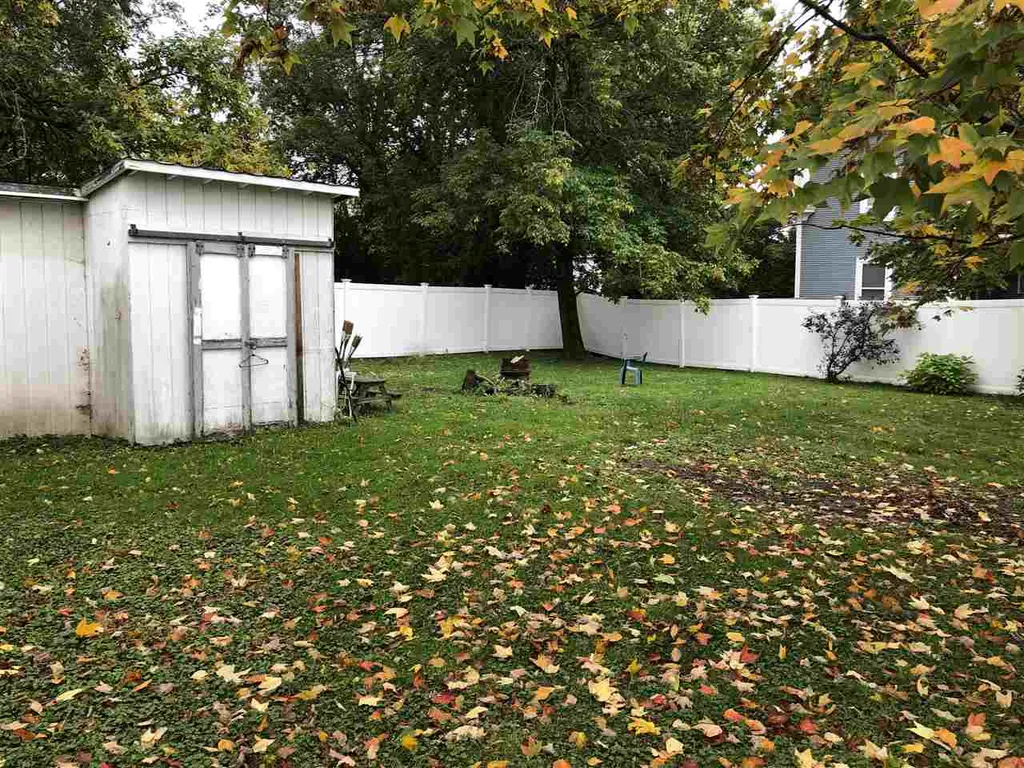 19 Lake Street Alburgh VT 05440