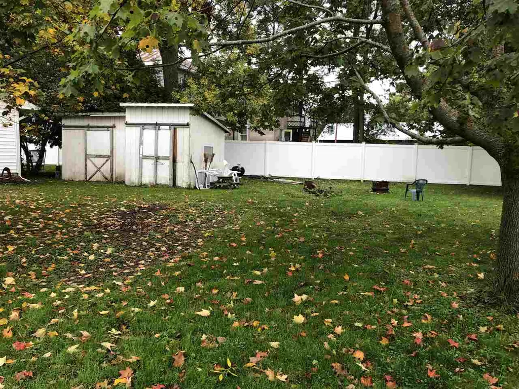 19 Lake Street Alburgh VT 05440