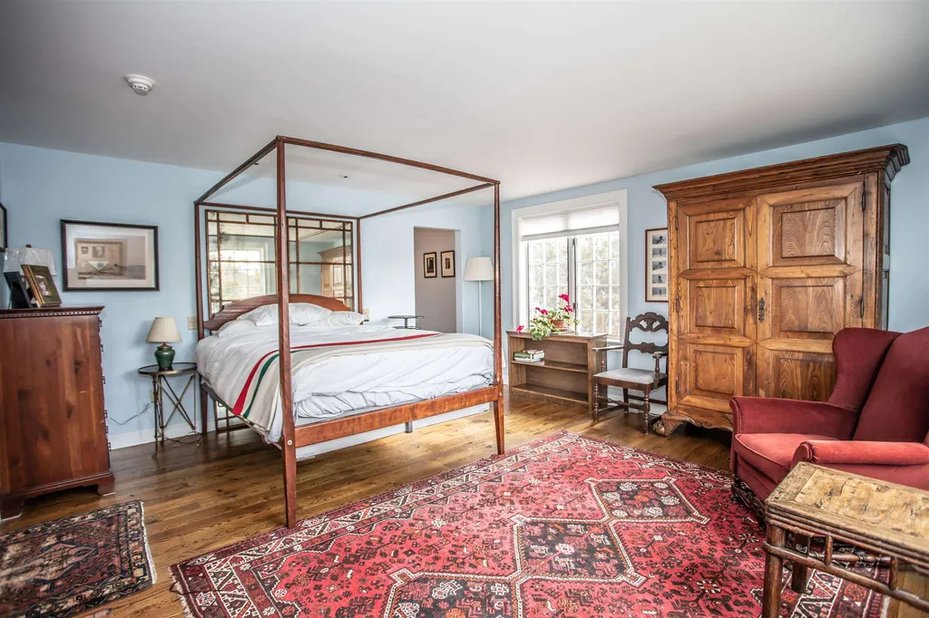 24 Longview Drive Peterborough NH 03458