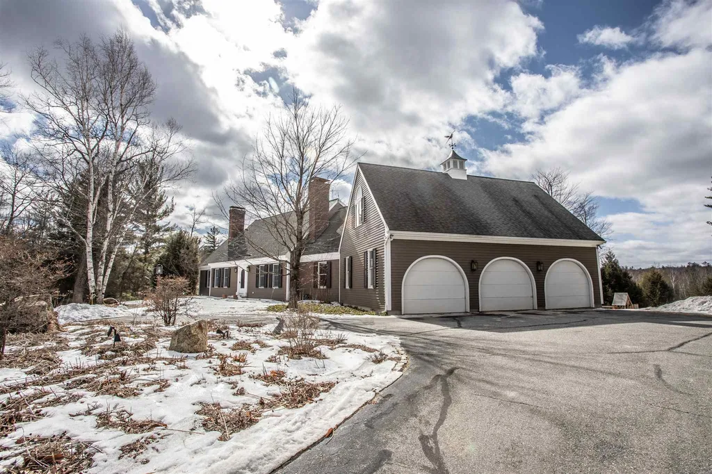 24 Longview Drive Peterborough NH 03458