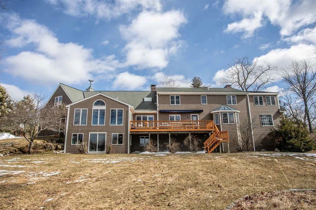 24 Longview Drive Peterborough NH 03458