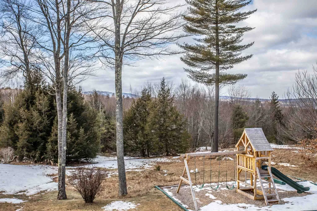 24 Longview Drive Peterborough NH 03458