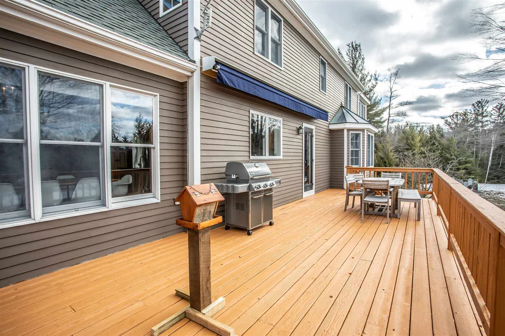 24 Longview Drive Peterborough NH 03458