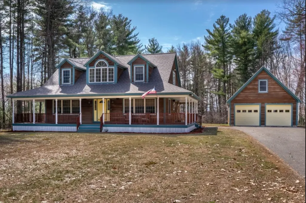 441 Middle Road Dover NH 03820