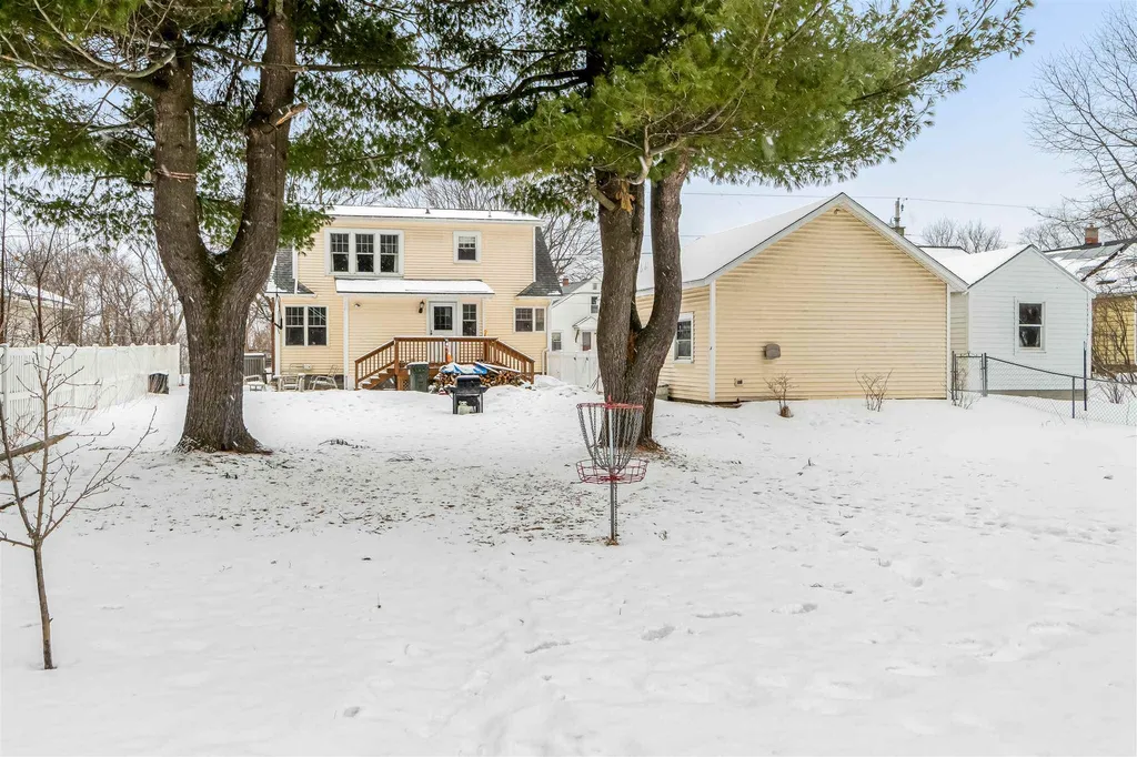 19 Roland Court Winooski VT 05404