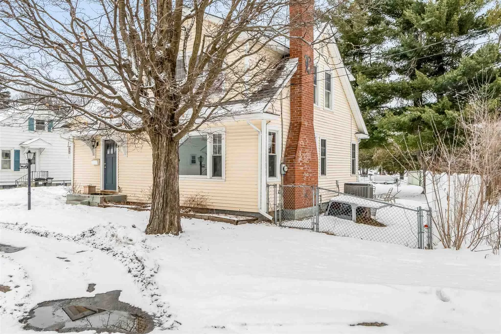 19 Roland Court Winooski VT 05404