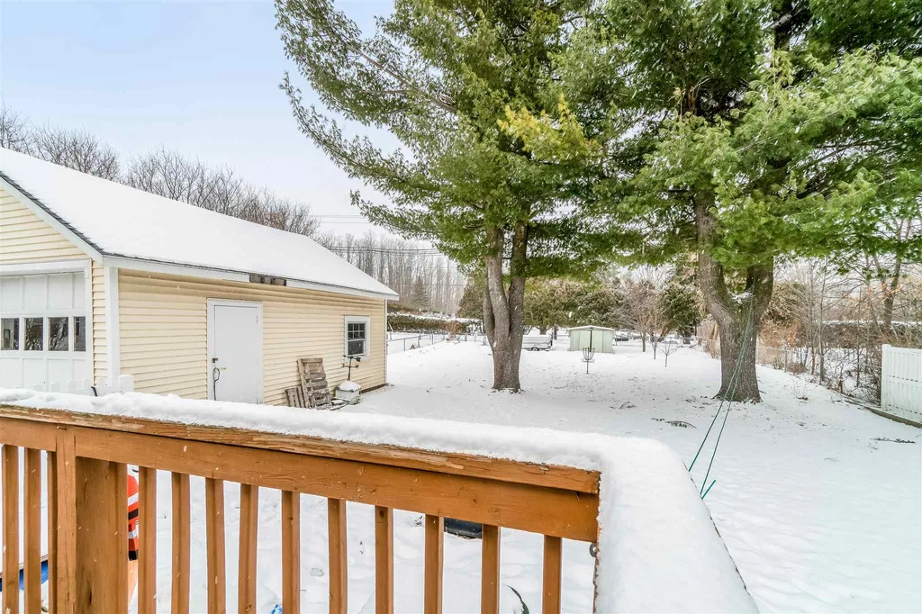 19 Roland Court Winooski VT 05404
